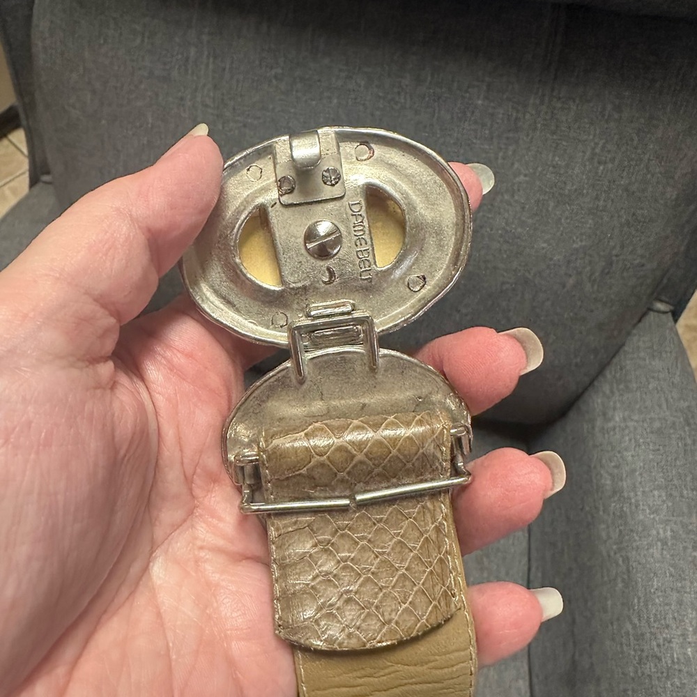 Vintage Dame Belt & Bag Genuine Snakeskin Belt- Silver and Gold Buckle - Picture 10 of 10